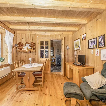 Feriehus Lovely In With Wifi *